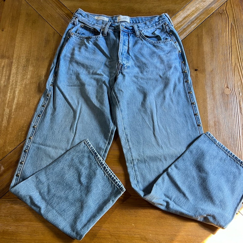 Boyfriend Women’s Jeans - Universal Thread - Size 8